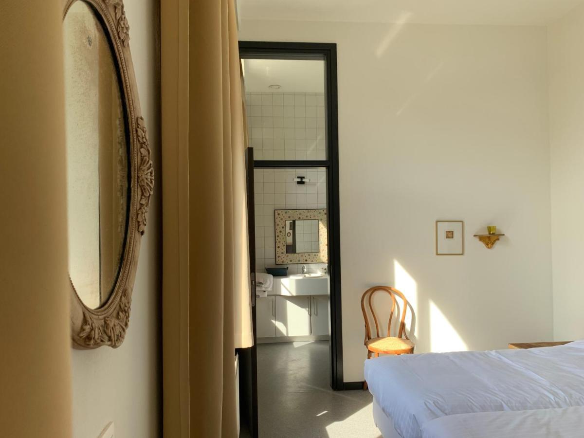 De Lotuspoort Met Mihr'S B&B In De Abdij Van ボルネム エクステリア 写真