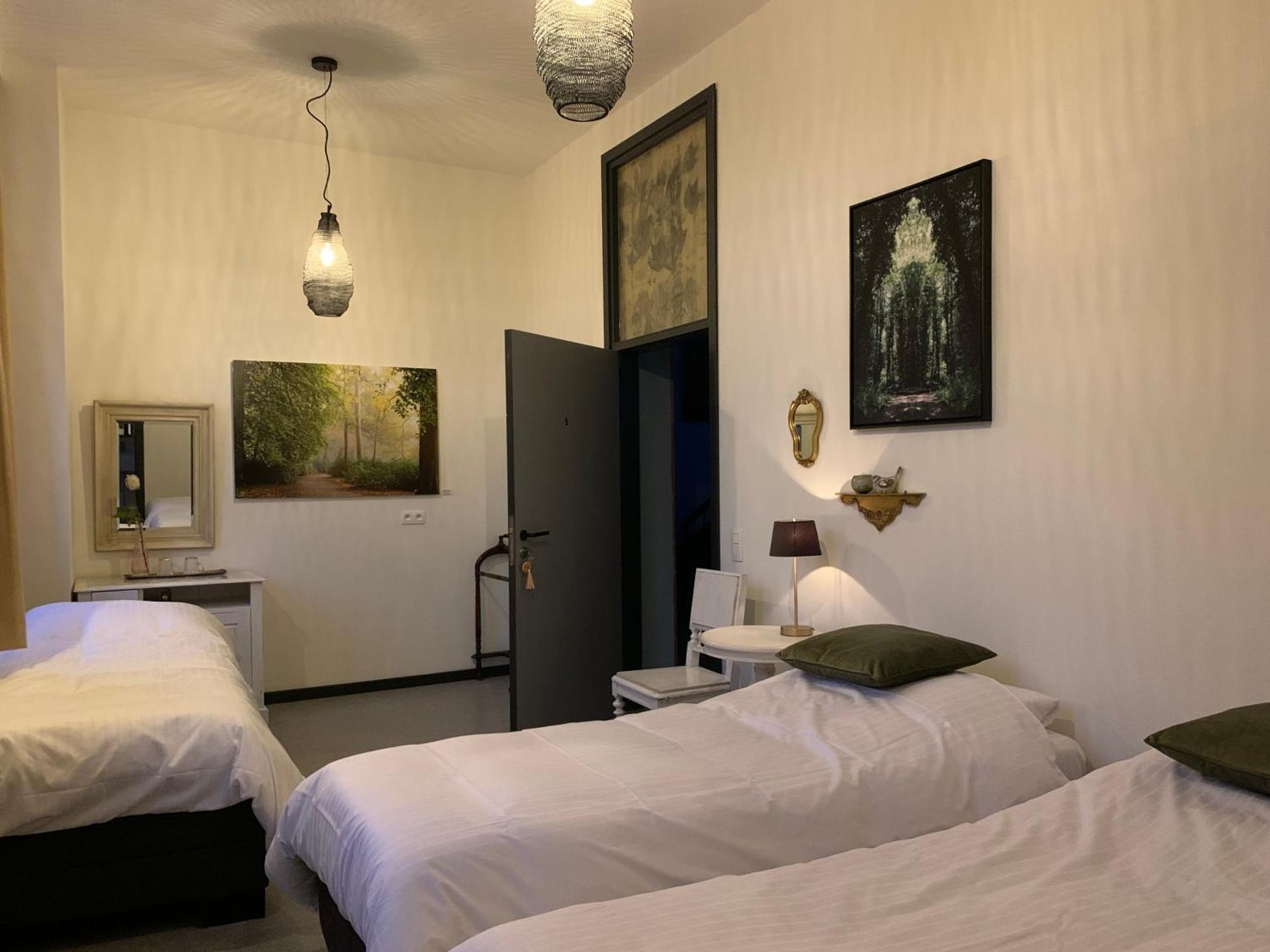 De Lotuspoort Met Mihr'S B&B In De Abdij Van ボルネム エクステリア 写真