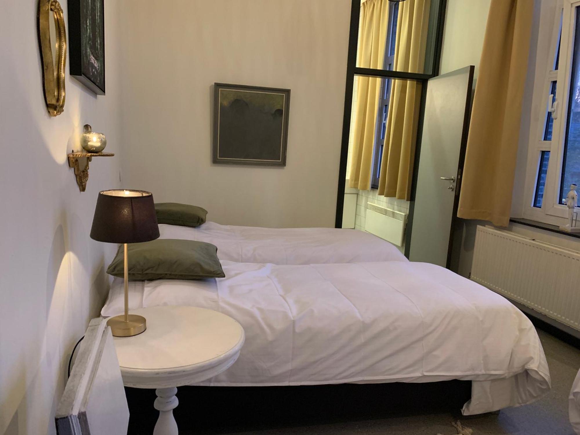 De Lotuspoort Met Mihr'S B&B In De Abdij Van ボルネム エクステリア 写真