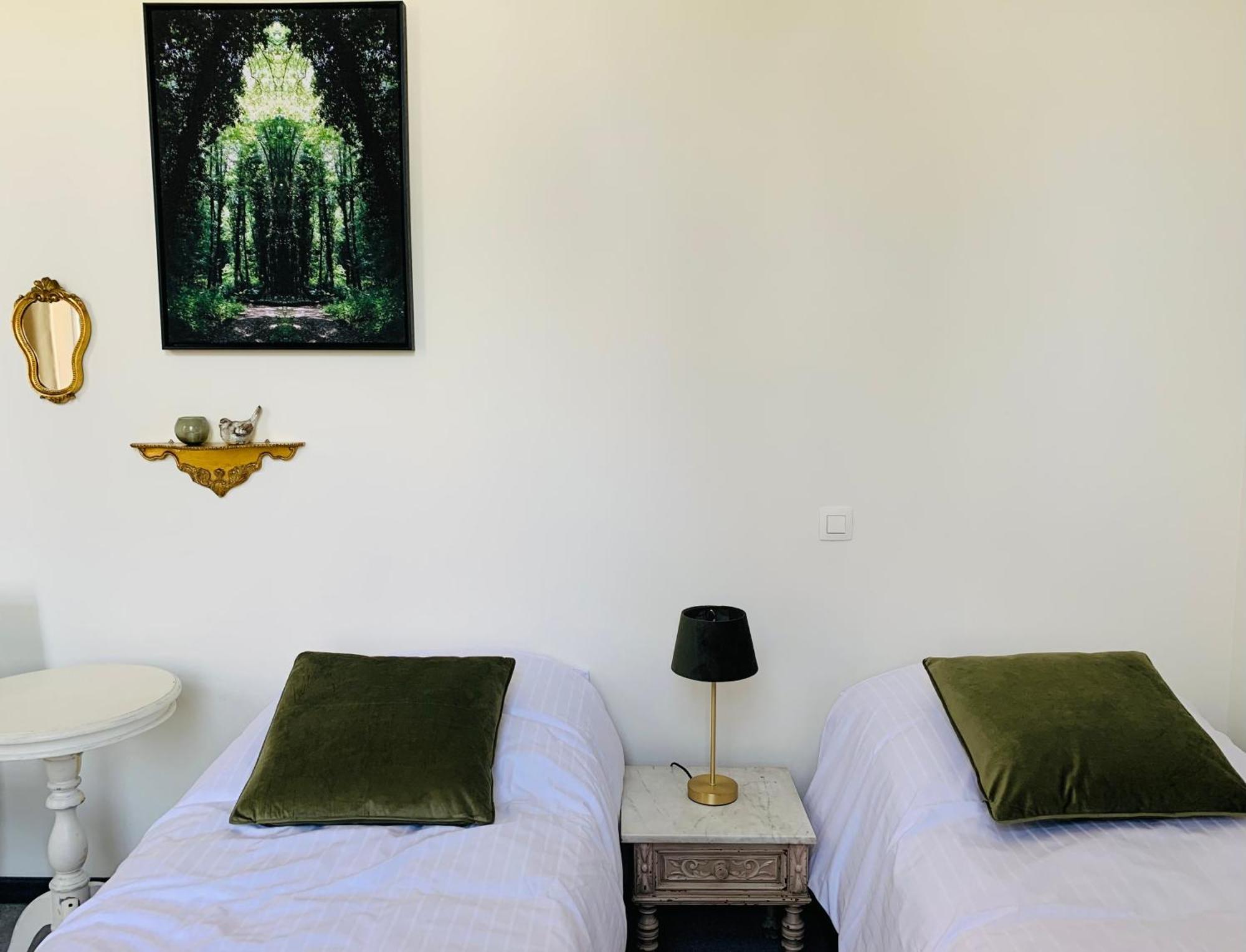 De Lotuspoort Met Mihr'S B&B In De Abdij Van ボルネム エクステリア 写真