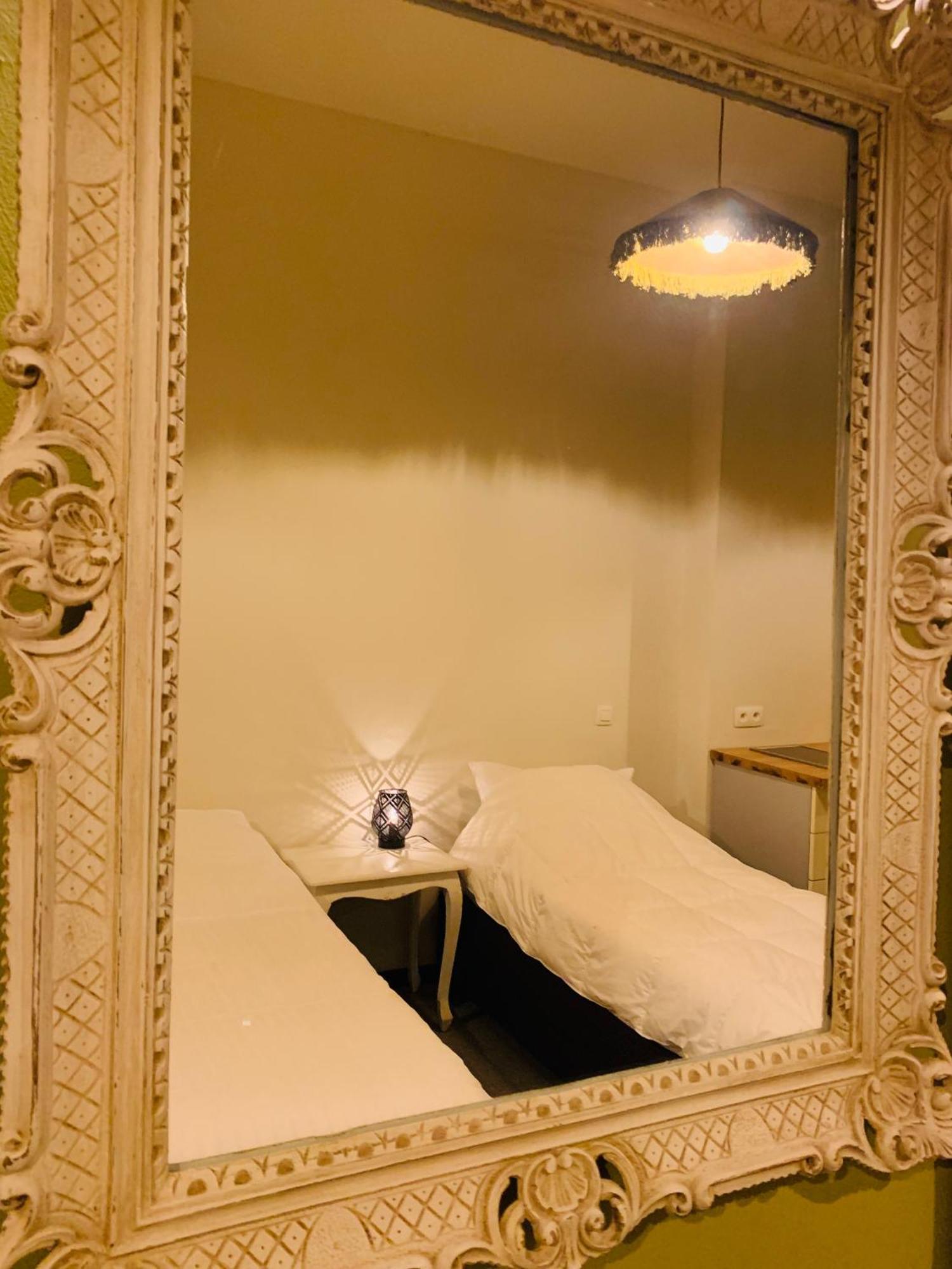 De Lotuspoort Met Mihr'S B&B In De Abdij Van ボルネム エクステリア 写真